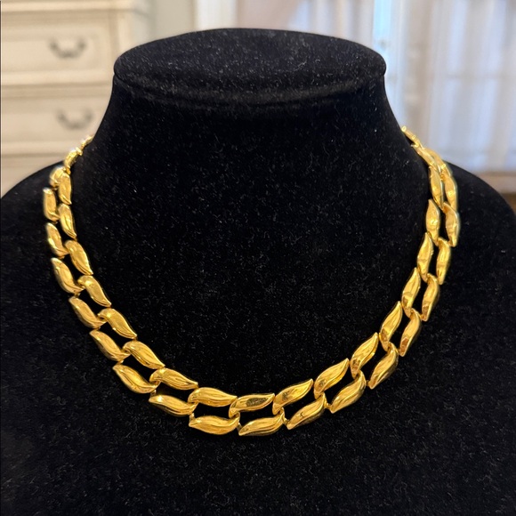 Vintage Napier Gold Tone Chain Link Choker Collar Statement Necklace - Picture 1 of 4